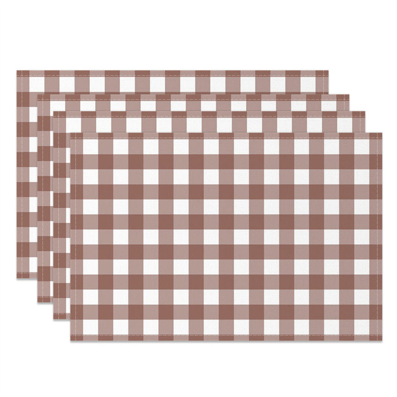 Aperturee - Light Red White Checkered Modern Set Of 4 Placemats
