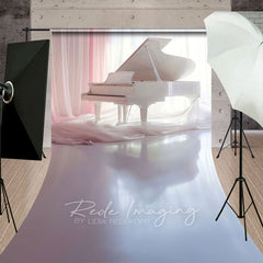 Aperturee - Aperturee Elegant Pink Curtain Piano Maternity Sweep Backdrop