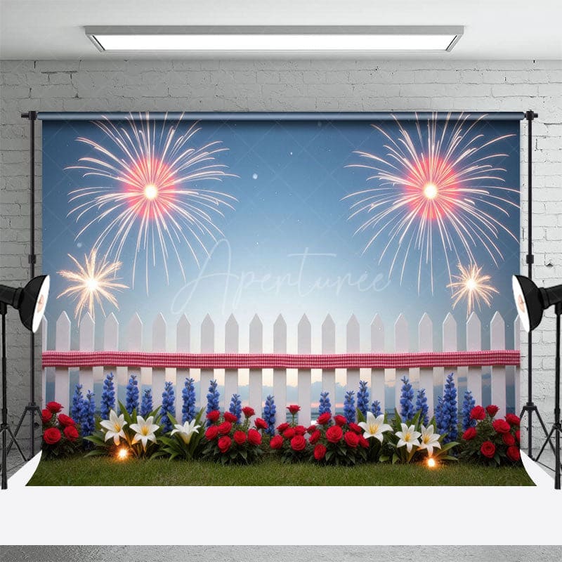 Aperturee - Aperturee 4th of July Floral Fence Independence Day Backdrop