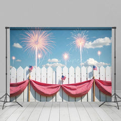 Aperturee - Aperturee 4th Of July White Fence Celebration Holiday Backdrop