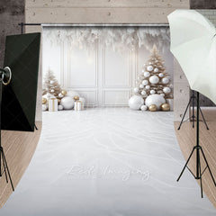 Aperturee - Aperturee All White Christmas Room Sweep Backdrop Elegant and Modern with Gold Ornaments Holiday Photo Studio Floor Drop