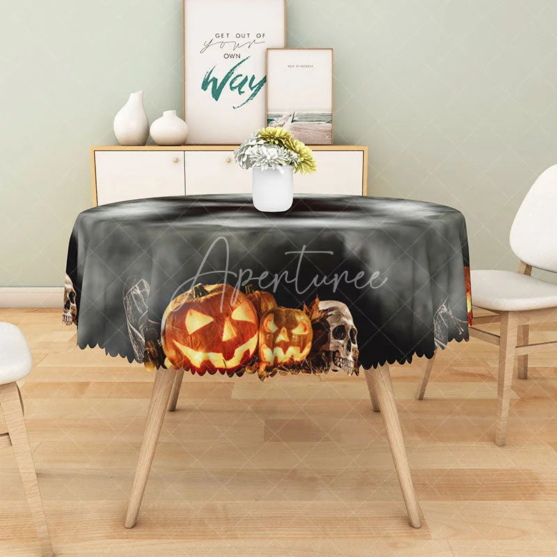 Aperturee - Aperturee Black and Gray Jack-o’-Lantern Halloween Round Tablecloth for Modern and Spooky Monochromatic Decor