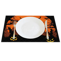 Aperturee - Aperturee Black and Orange Haunted Halloween Night Set of 4 Placemats for Spooky and Festive Holiday Party Decor