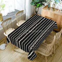 Aperturee - Aperturee Black and White Geometric Rectangle Tablecloth for Modern Minimalist and Contemporary Dining Decor