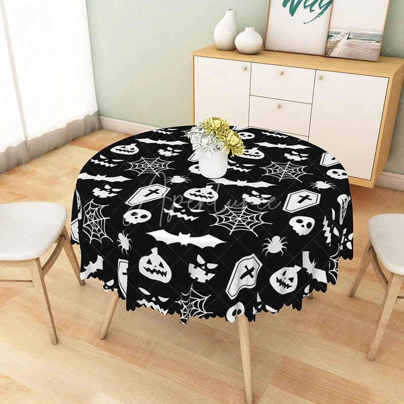Aperturee - Aperturee Black Halloween Round Tablecloth with Bats Spiderwebs and Jack-o’-Lanterns for Gothic Decor
