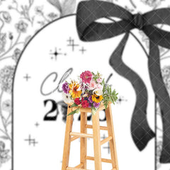 Aperturee - Aperturee Black White Floral Class of 2025 Graduation Backdrop