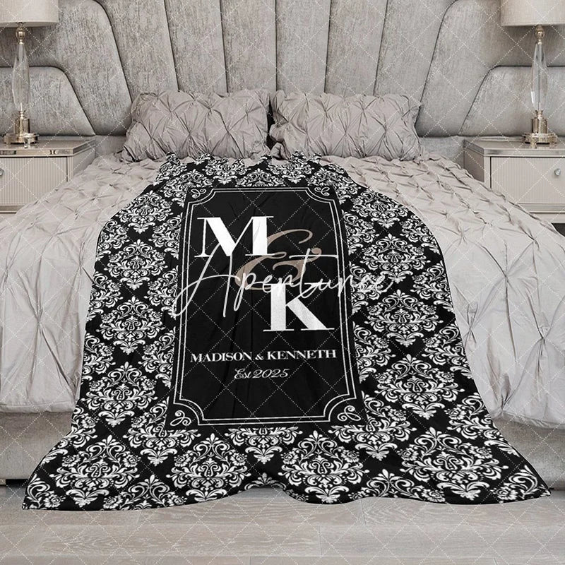 Aperturee - Aperturee Black White Retro Pattern Custom Couple Name Blanket