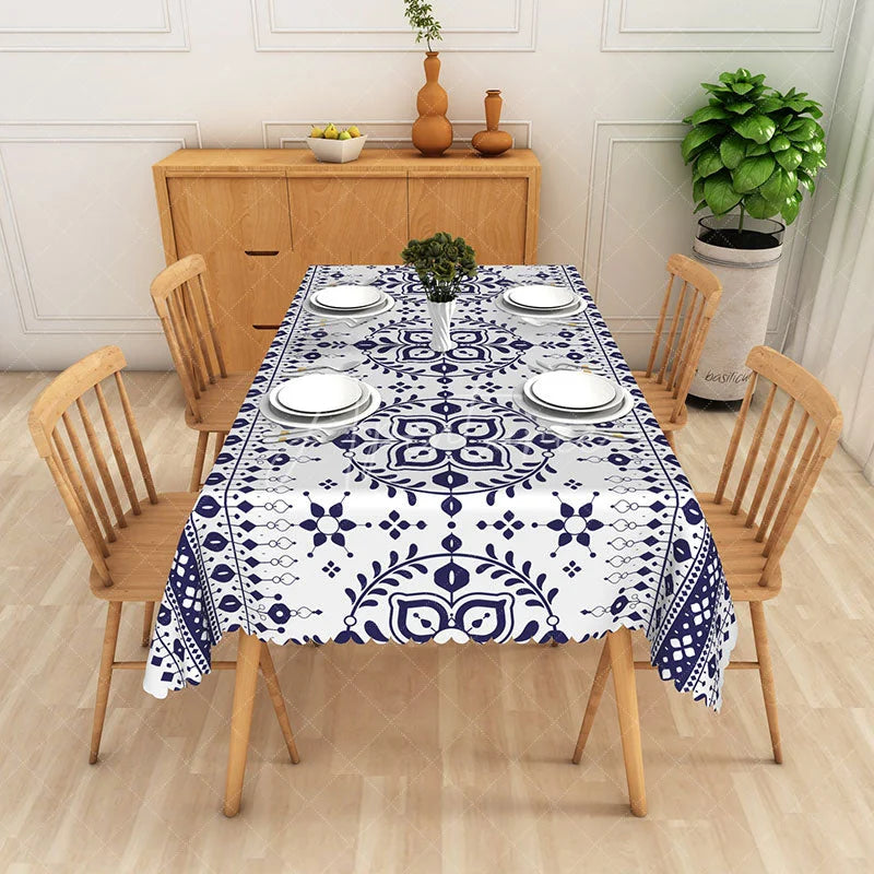 Aperturee - Aperturee Blue and White Mediterranean Style Geometric Rectangle Tablecloth Elegant Scalloped Edge Decor