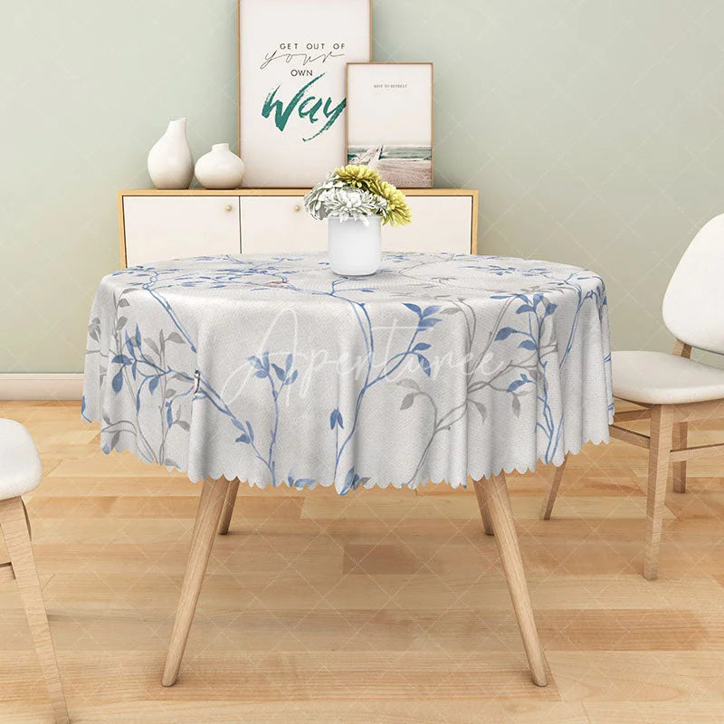 Aperturee - Aperturee Blue and White Round Tablecloth with Floral and Bird Pattern for French Country and Chinoiserie Decor