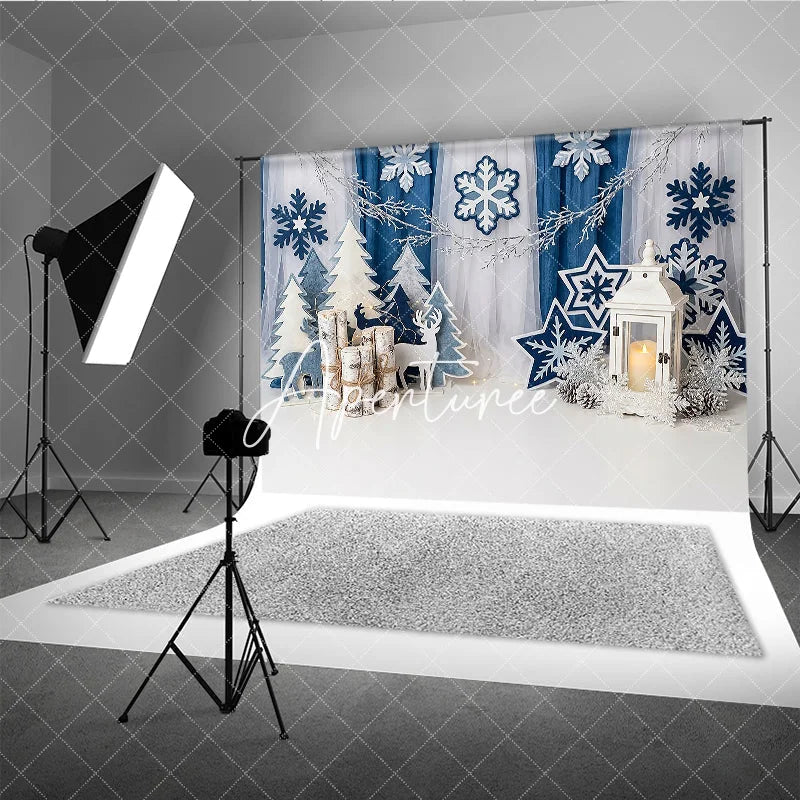 Aperturee - Aperturee Blue White Winter Wonderland Photography Backdrop Snowflakes Christmas Trees and Lantern for Festive Holiday Party