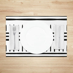 Aperturee - Aperturee Boho Abstract Black White Pattern Set of 4 Placemats