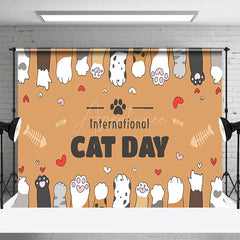 Aperturee - Aperturee Brown Claws Fish Bone International Cat Day Backdrop
