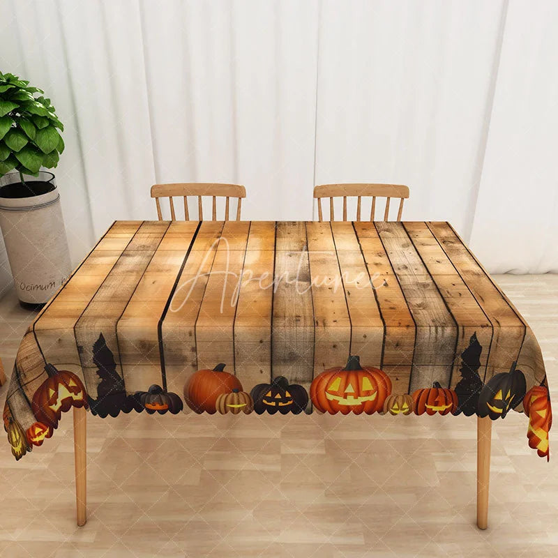 Aperturee - Aperturee Brown Halloween Rectangle Tablecloth with Jack O’ Lantern Pattern for Rustic and Spooky Farmhouse Decor