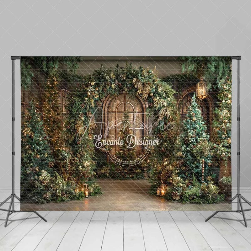 Aperturee - Aperturee Cathedral Window Christmas Backdrop Green Garland Gold Tree Photography Background