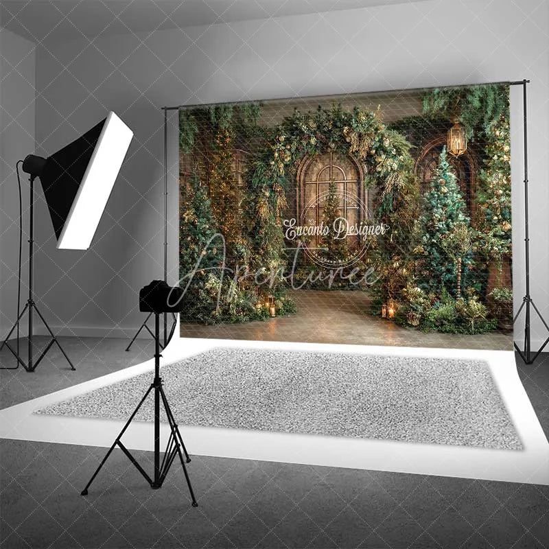 Aperturee - Aperturee Cathedral Window Christmas Backdrop Green Garland Gold Tree Photography Background
