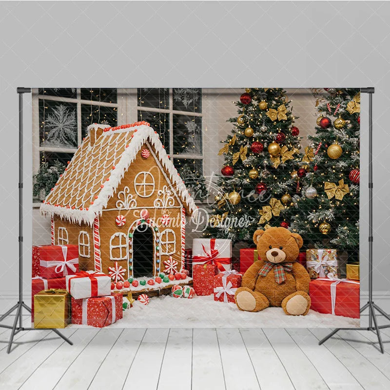 Aperturee - Aperturee Christmas Gingerbread House Photography Backdrop Teddy Bear and Trees Holiday Candyland Mini Session Background