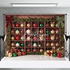 Aperturee - Aperturee Christmas Holiday Backdrop with Festive Ornaments and Gifts on Wooden Shelves Green Garlands and String Lights Decor