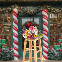 Aperturee - Aperturee Christmas Storefront Backdrop Candy Cane Wreath Shop Window Background Winter Snow Toy Store Holiday Party Decoration