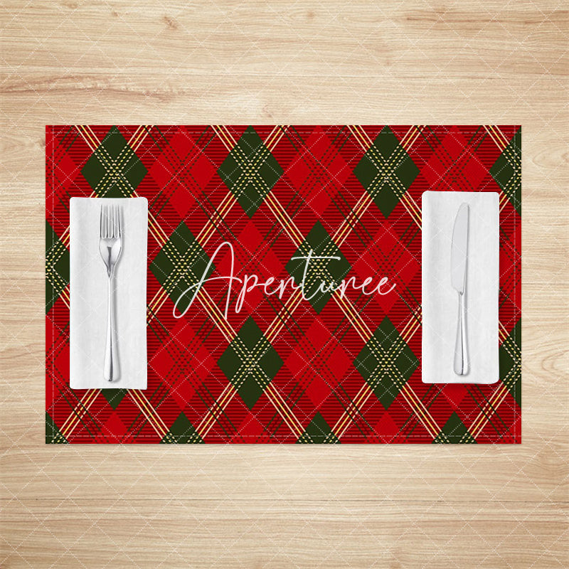 Aperturee - Aperturee Christmas Vibe Red Green Rhombus Set Of 4 Placemats