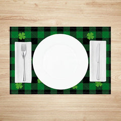 Aperturee - Aperturee Cutest in the Clover Patch Set of 4 Placemats St. Patricks Day Large Shamrock Green Plaid Table Mats