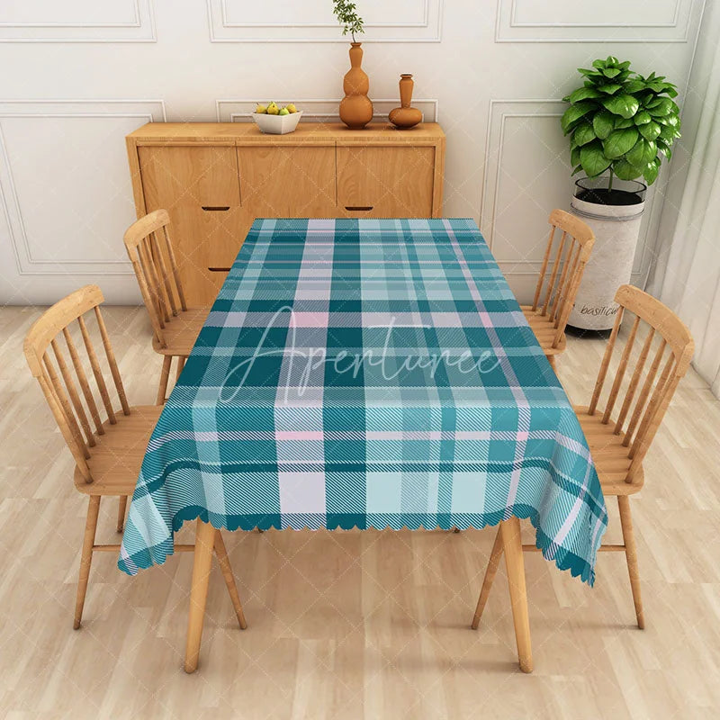 Aperturee - Aperturee Dark and Light Green Checkered Rectangle Tablecloth for St. Patrick’s Day or Spring Party Decor