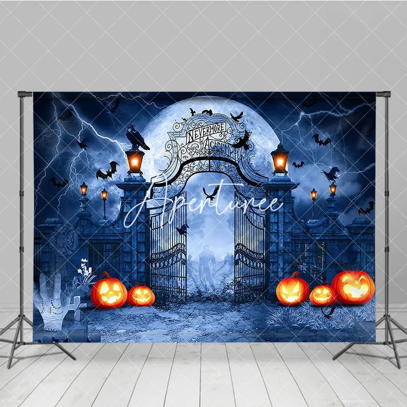 Aperturee - Aperturee Dark Gothic Halloween Holiday Backdrop Spooky Gate with Full Moon Lightning Bats and Jack-o’-Lanterns