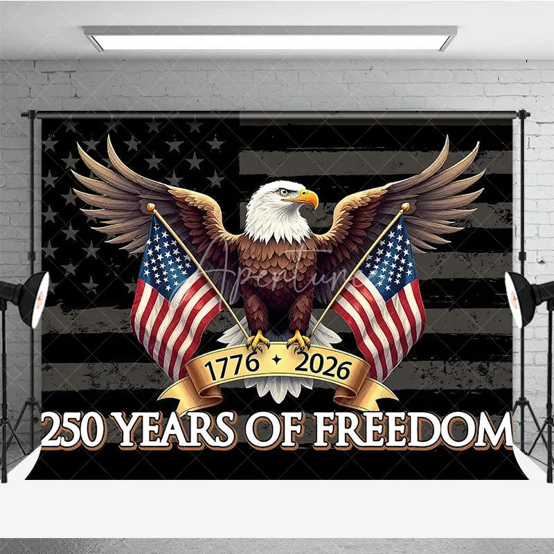 Aperturee - Aperturee Distressed American Flag Bald Eagle Holiday Backdrop Featuring 250 Years of Freedom Celebration