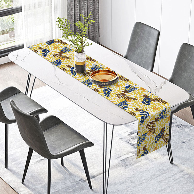 Aperturee - Aperturee Eclectic Modern Table Runner with Leopard Print Planets and Leaves for Maximalist Dining Room Decor