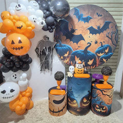 Aperturee - Aperturee Eerie Halloween Night Round Backdrop Kit with Glowing Jack-O-Lanterns Flying Bats and Haunted Castle Party Decor.