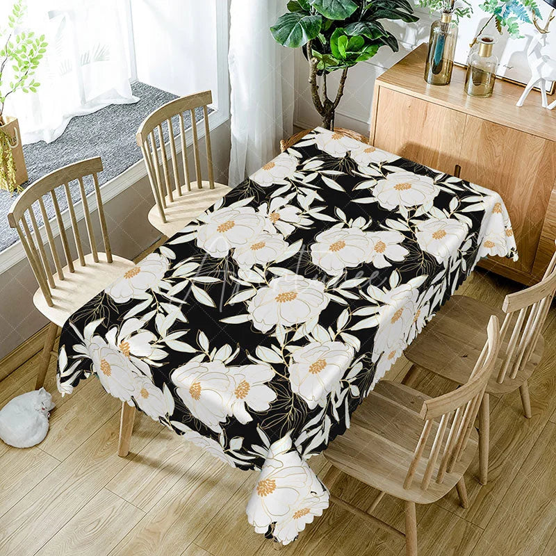 Aperturee - Aperturee Elegant Black and White Floral Tablecloth for Modern Minimalist or Formal Dining Table Decor