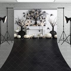 Aperturee - Aperturee Elegant Black and White Halloween Sweep Backdrop featuring Spooky Pumpkins Spiders and Tree Decor
