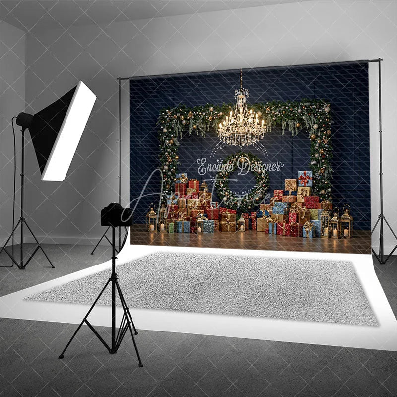 Aperturee - Aperturee Elegant Christmas Photography Backdrop Dark Blue Wall with Garland and Presents Luxury Holiday Photo Background