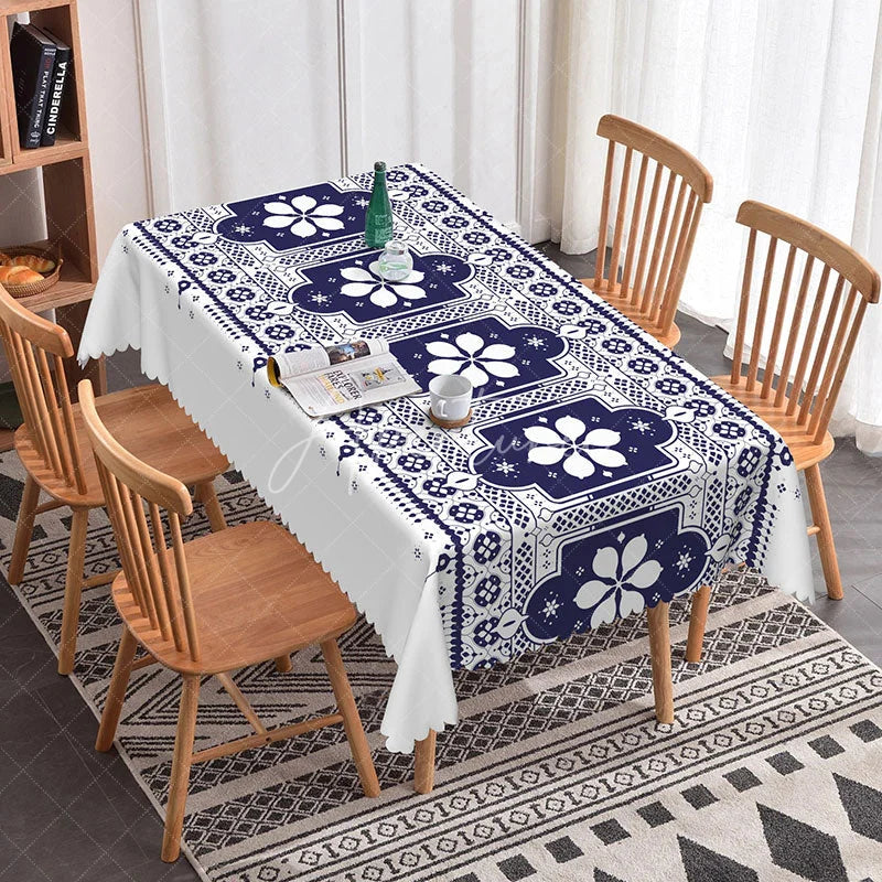 Aperturee - Aperturee Elegant Dark Blue and White Geometric Floral Rectangle Tablecloth with Scalloped Edge Dining and Home Decor