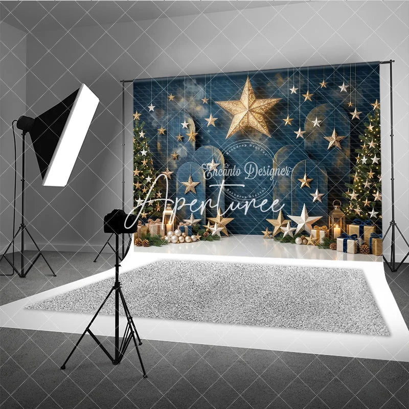 Aperturee - Aperturee Elegant Dark Blue Holiday Backdrop with Gold and Silver Stars Christmas Trees and Gifts for Festive Celebrations