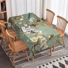 Aperturee - Aperturee Elegant Dark Green Rectangle Tablecloth with Magnolia Flowers and Birds Scalloped Edge Dining Decor