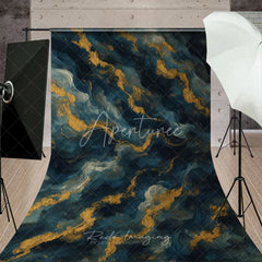 Aperturee - Aperturee Elegant Deep Blue and Gold Abstract Textured Wavy Sweep Backdrop Artistic Photography Studio Prop