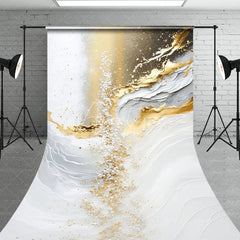 Aperturee - Aperturee Elegant Gold and White Abstract Sweep Backdrop Luxury Party Decor for Celebrations