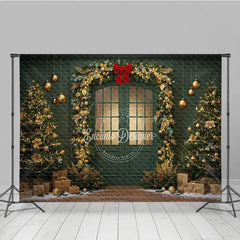 Aperturee - Aperturee Elegant Green Christmas Door Photography Backdrop Gold Garland Arch in Snow Holiday Mini Session Background
