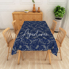 Aperturee - Aperturee Exquisite White Flower And Leaf Rectangle Tablecloth