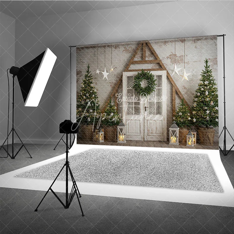 Aperturee - Aperturee Farmhouse Christmas Door Photography Backdrop Rustic A-Frame with Trees Holiday Mini Session Background