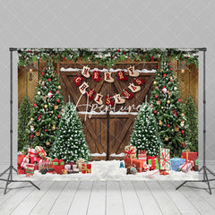 Aperturee - Aperturee Festive Christmas Scene Decorated Door Snow Backdrop