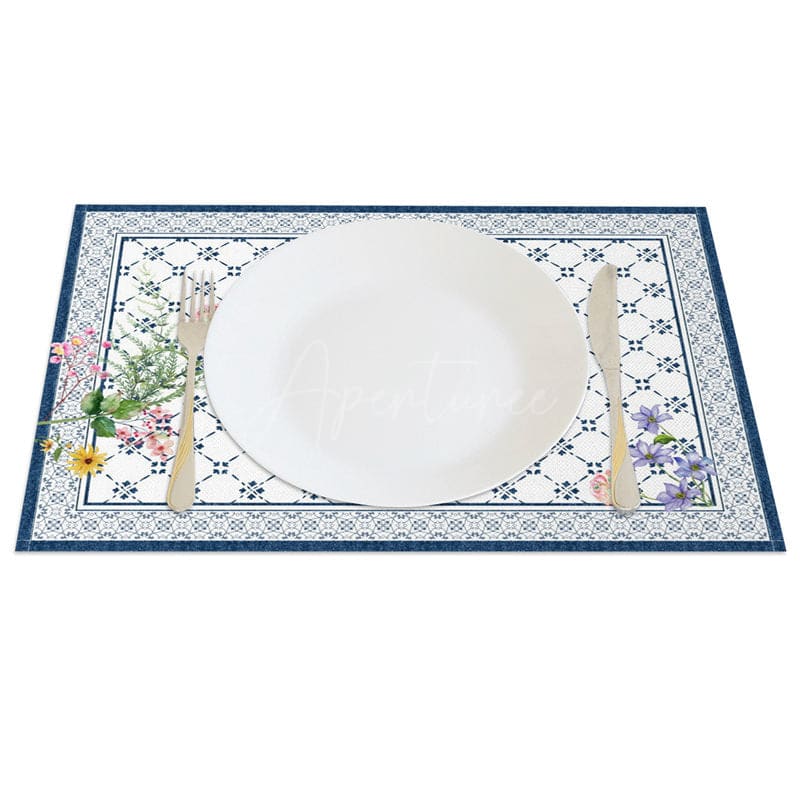Aperturee - Aperturee Floral Slovakia Fresh Patterns Set of 4 Placemats