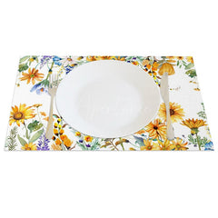 Aperturee - Aperturee Floral Spring Garden Fresh Sweet Set of 4 Placemats