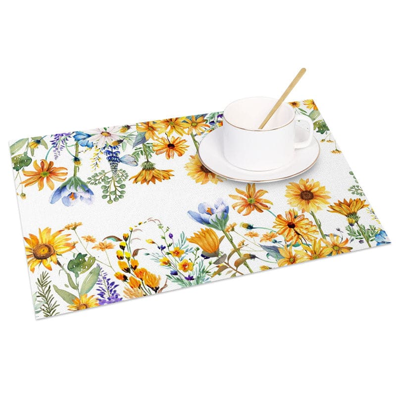 Aperturee - Aperturee Floral Spring Garden Fresh Sweet Set of 4 Placemats