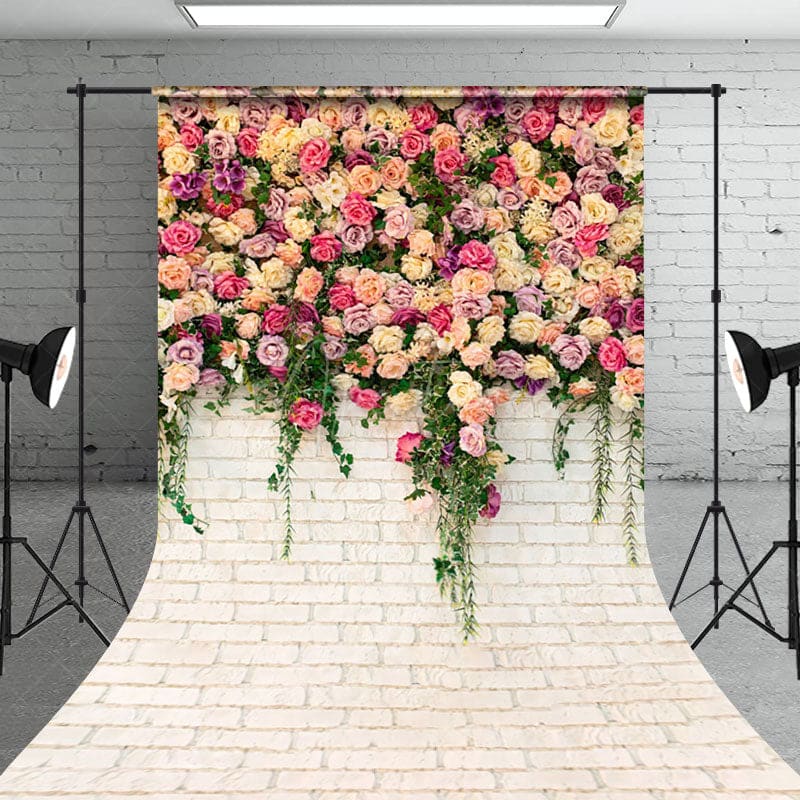 Aperturee - Aperturee Floral Sweet White Brick Wall Spring Sweep Backdrop