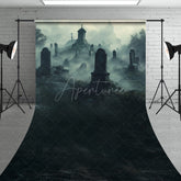 Aperturee - Aperturee Foggy Graveyard Sweep Backdrop Spooky Cemetery with Tombstones Gothic Horror Scene for Halloween Photos