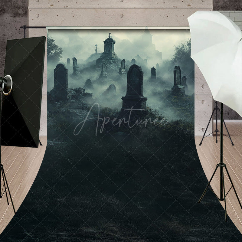 Aperturee - Aperturee Foggy Graveyard Sweep Backdrop Spooky Cemetery with Tombstones Gothic Horror Scene for Halloween Photos