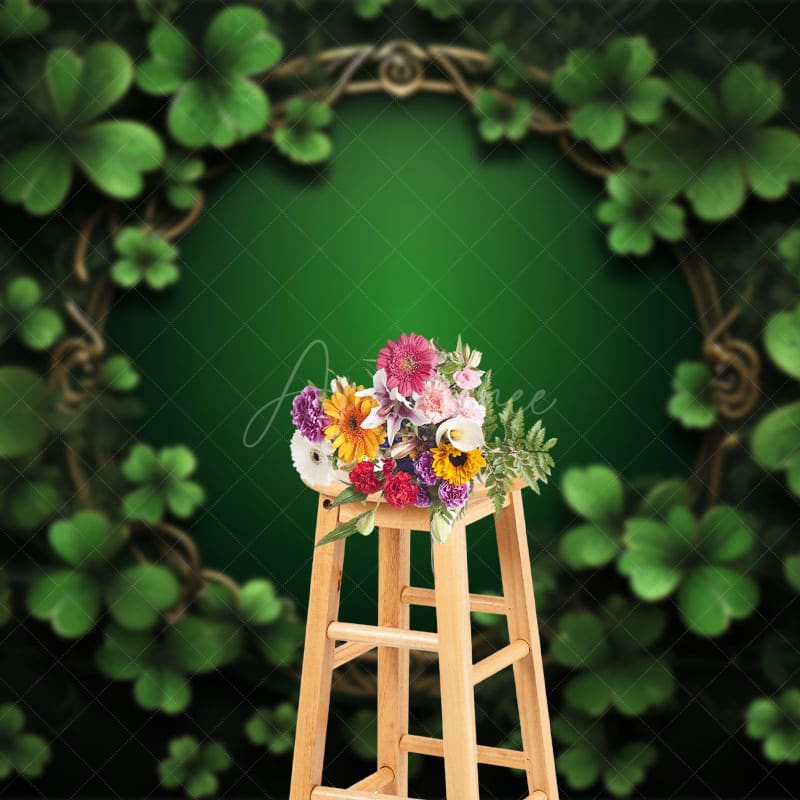 Aperturee - Aperturee Four Leaf Clover Full Green St Patricks Day Backdrop