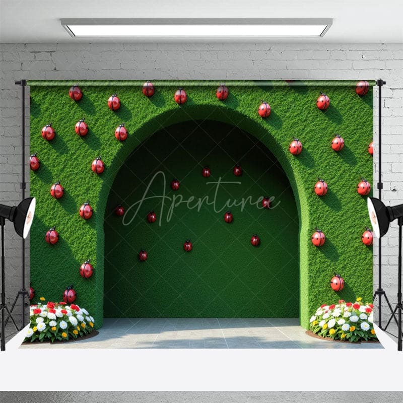 Aperturee - Aperturee Green Arch Wall Ladybug Summer Photography Backdrop