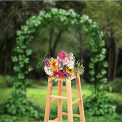 Aperturee - Aperturee Green Clover Archway Photography Backdrop Lush Foliage Enchanted Forest for Wedding and Portrait